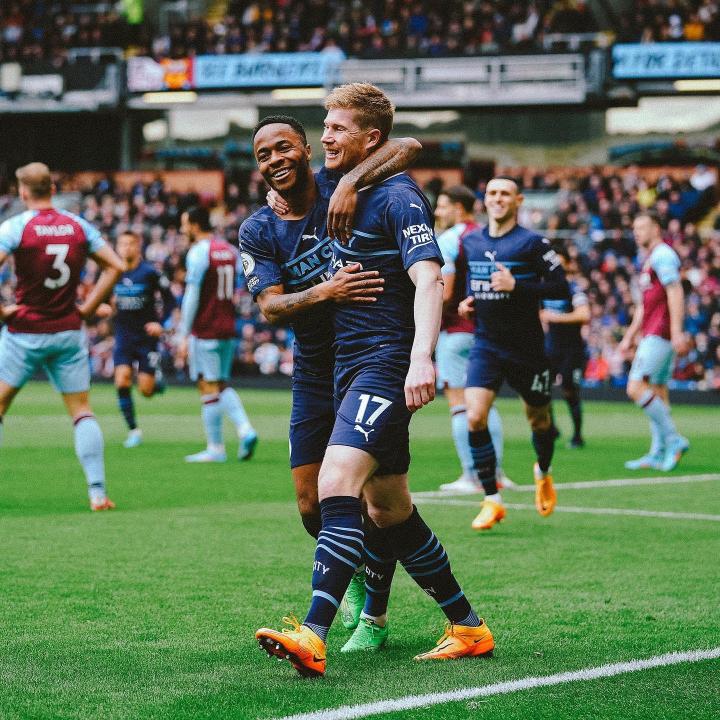 奥亚萨瓦尔 奥亚萨瓦尔